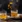 Varm drink med kanel og stjerneanis i glas