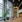 Comwell Kolding lobby med store glasvinduer og grønne planter